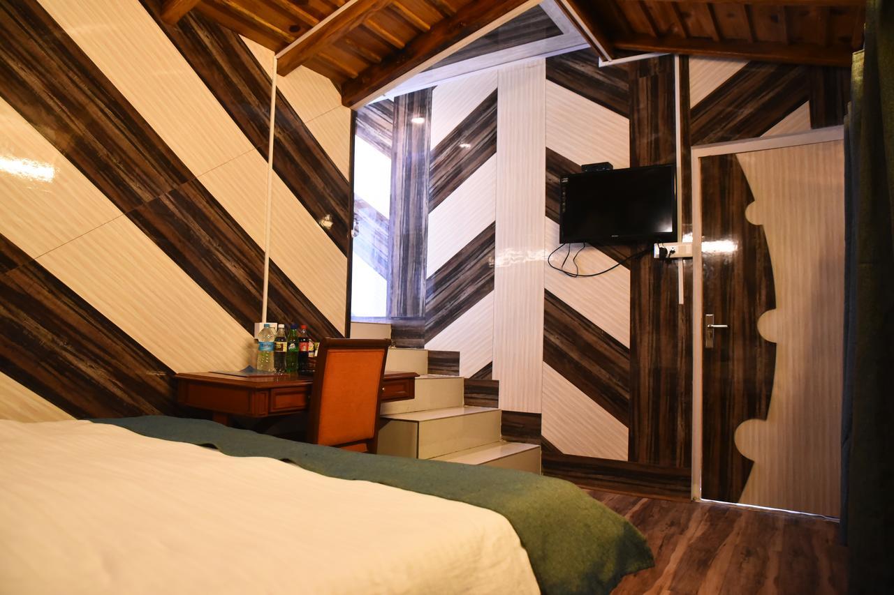 Hotel Skylark Nainital Exterior photo